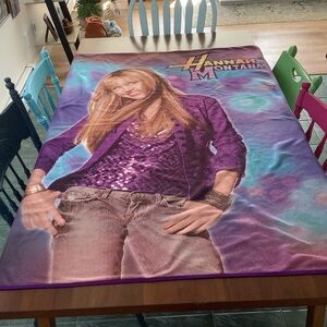 Disney Hannah Montana Fleece Blanket – Y2K 2000s Miley Cyrus Throw